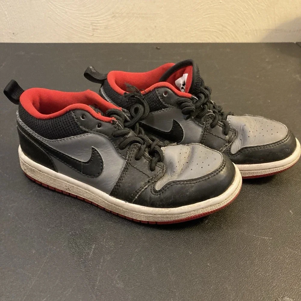 Nike Air Jordan AJ 1 Low Black Gray Red Toddler 12C Kids‎ Crazy Laces